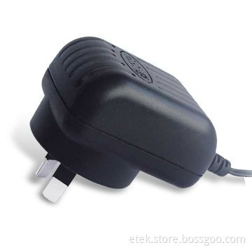 Switching Power Adapter with Output Power of 5W, 47 to 63Hz Frequency and 0.15A Input Current